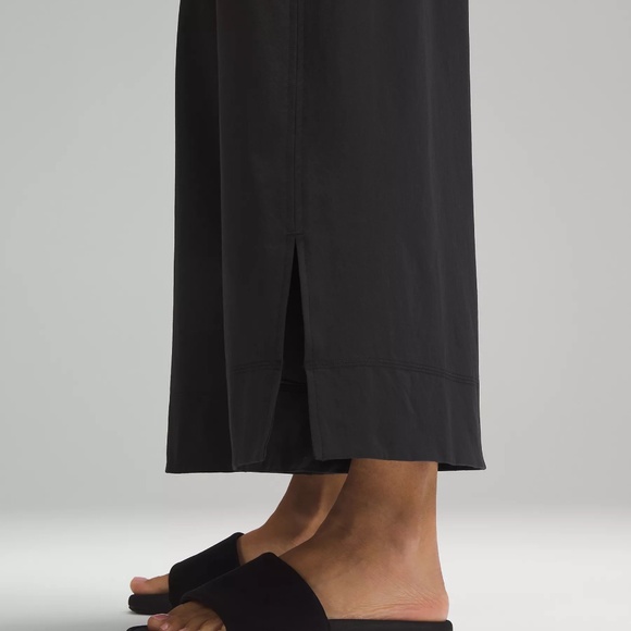 NWT Lululemon Stretch Woven Wide Leg High Rise Crop Pants - Picture 5 of 10